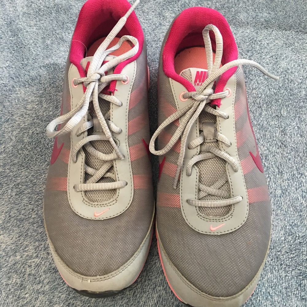 Nike Air Total Core Shoes Women’s 10